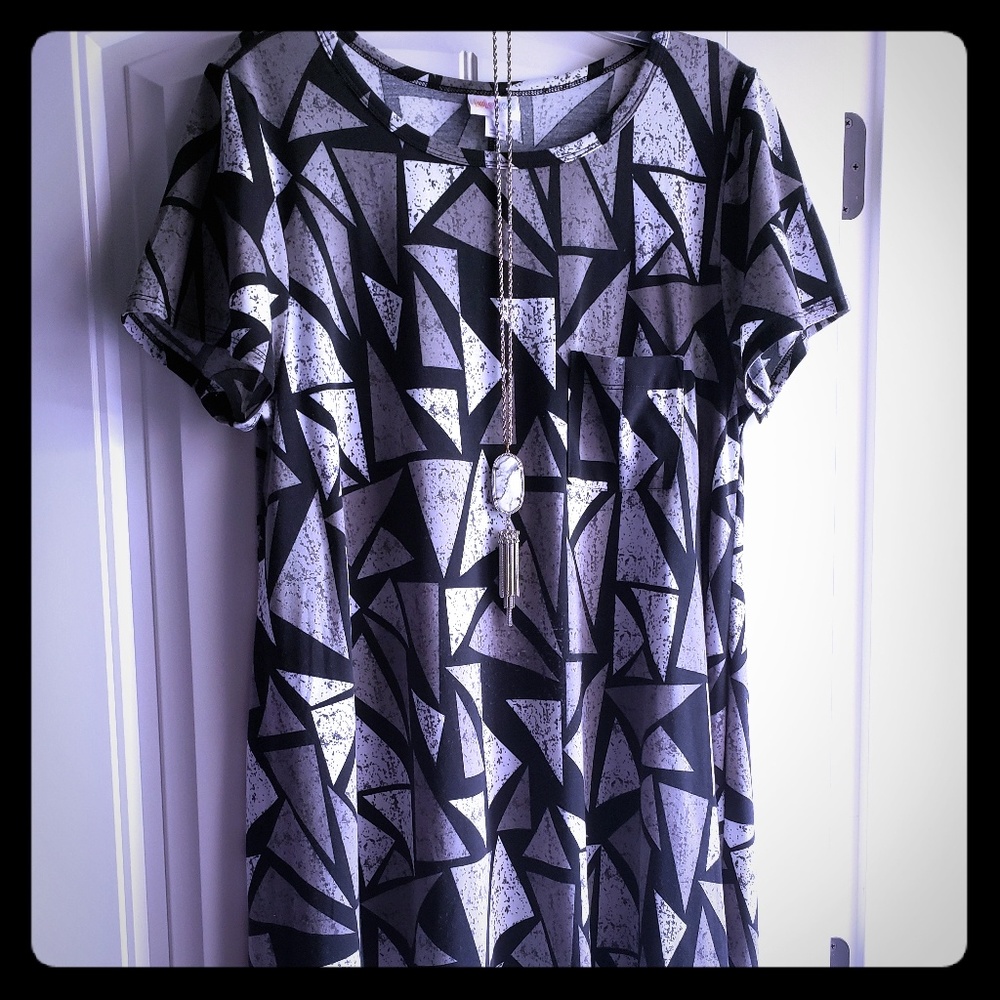 Lularoe Carly - Large